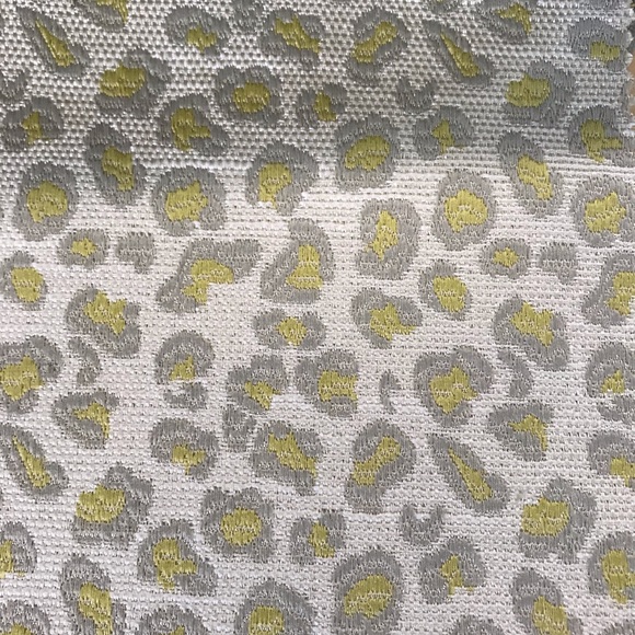 Meet your Posher, Liz - Picture 1 of 1